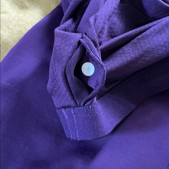 Lululemon top - Picture 3 of 3